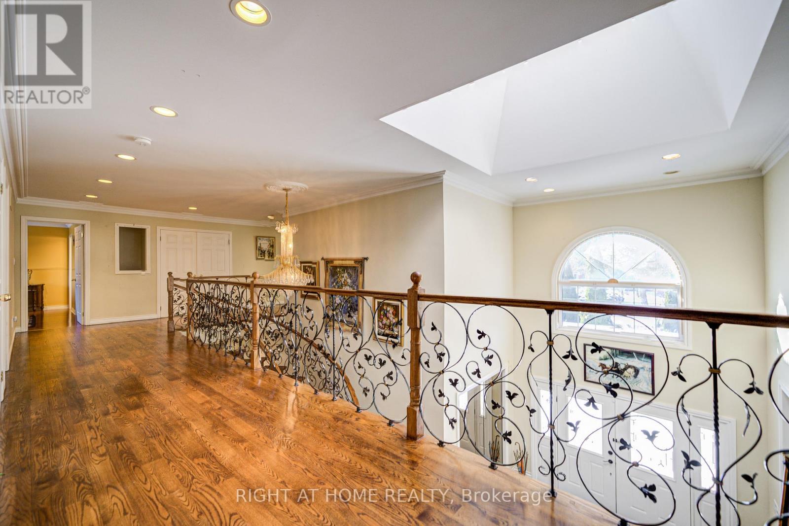 49 Arjay Crescent, Toronto, Ontario  M2L 1C6 - Photo 34 - C12674098