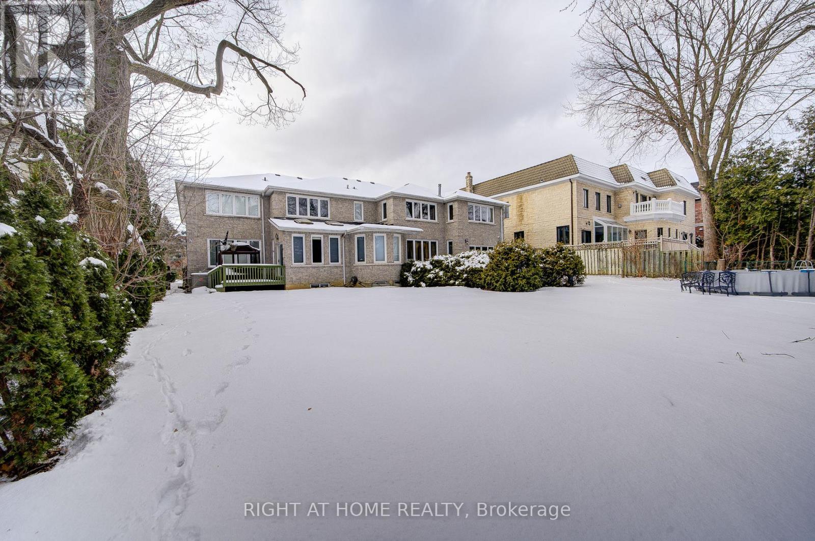 49 Arjay Crescent, Toronto, Ontario  M2L 1C6 - Photo 49 - C12674098