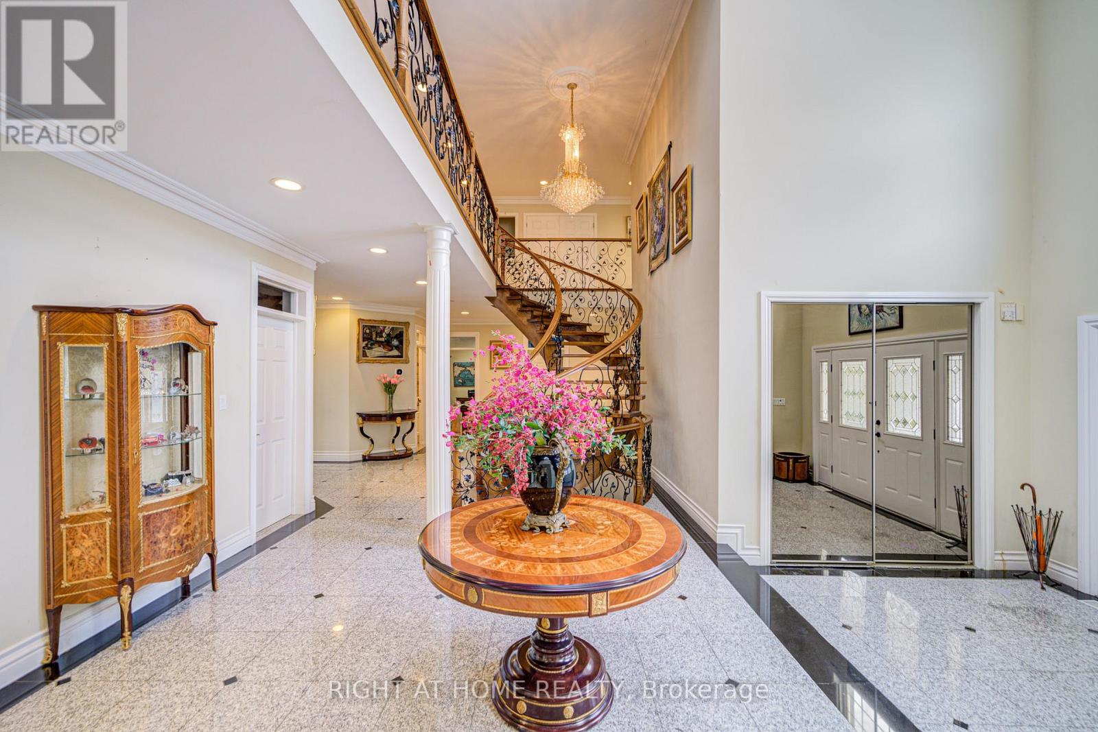 49 Arjay Crescent, Toronto, Ontario  M2L 1C6 - Photo 8 - C12674098