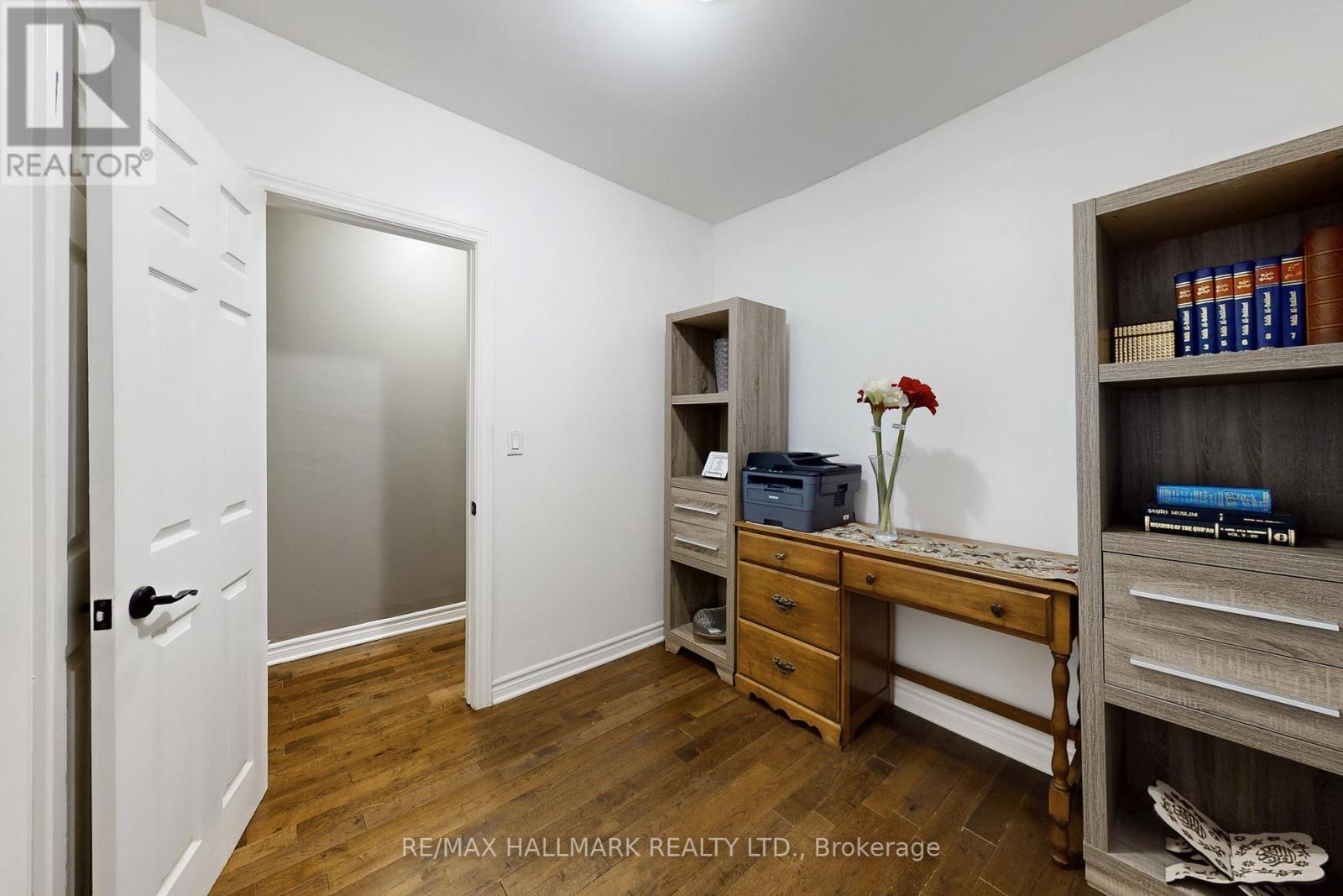 4 King Edward Avenue, Toronto (Woodbine-Lumsden), Ontario  M4C 5J6 - Photo 23 - E12674200