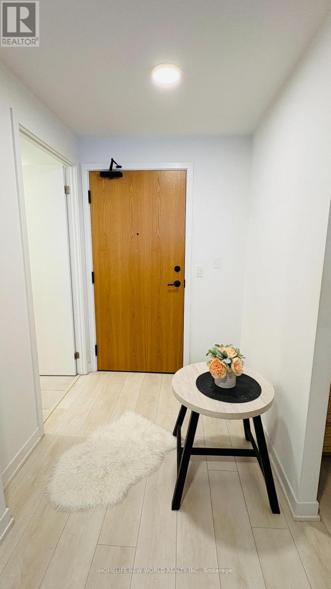 B-208 - 7950 Bathurst Street, Vaughan, Ontario  L4J 0B8 - Photo 10 - N12674052