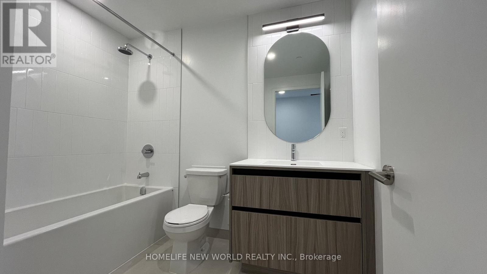 B-208 - 7950 Bathurst Street, Vaughan, Ontario  L4J 0B8 - Photo 27 - N12674052