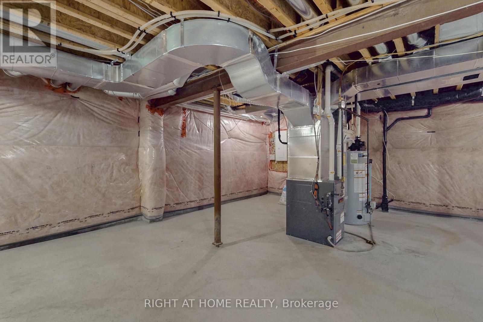 11 Robert Wilson Crescent, Georgina, Ontario  L4P 0G8 - Photo 43 - N12674102