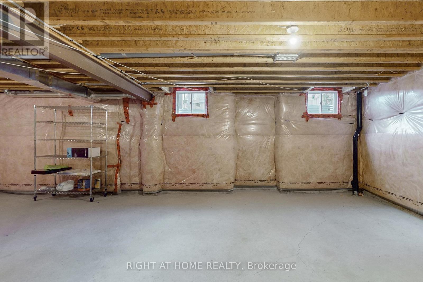 11 Robert Wilson Crescent, Georgina, Ontario  L4P 0G8 - Photo 44 - N12674102