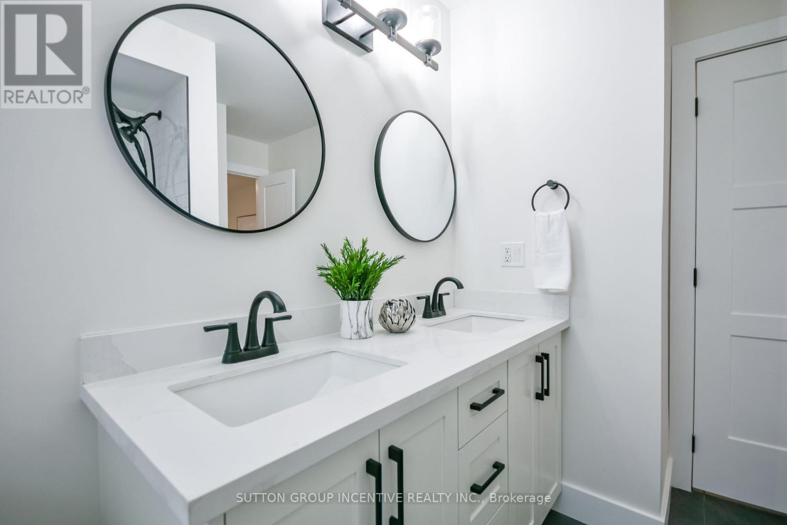 923 Ottawa Street, Midland, Ontario L4R 5E5 - Photo 16 - S12674082