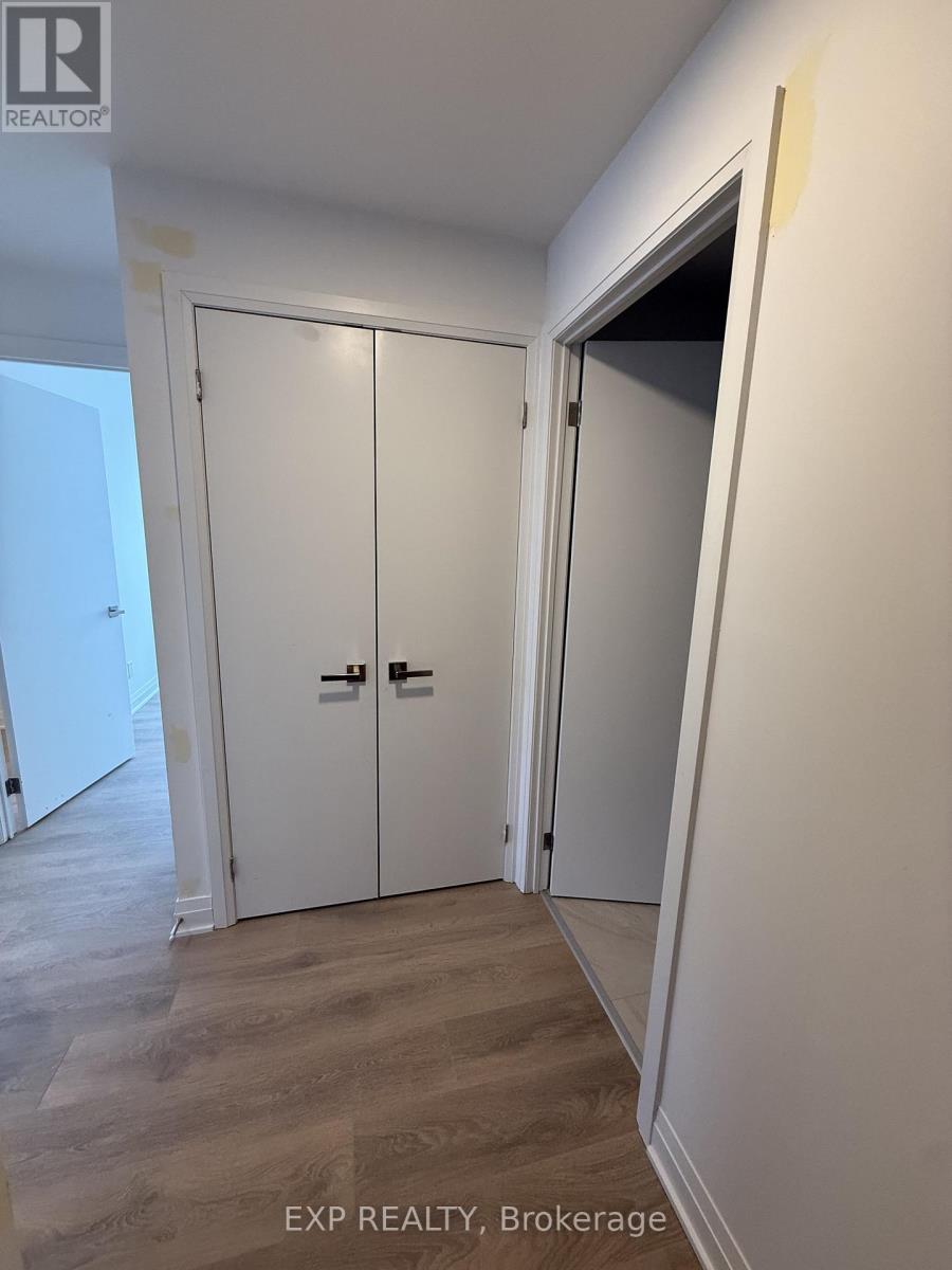 4507 - 4015 The Exchange Street, Mississauga, Ontario  L5B 0N9 - Photo 3 - W12674006