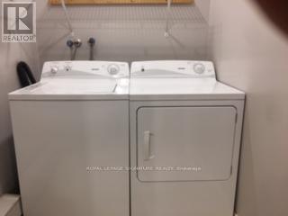 103(Upper) - 1055a Forestwood Drive, Mississauga, Ontario  L5C 2T8 - Photo 7 - W12674048