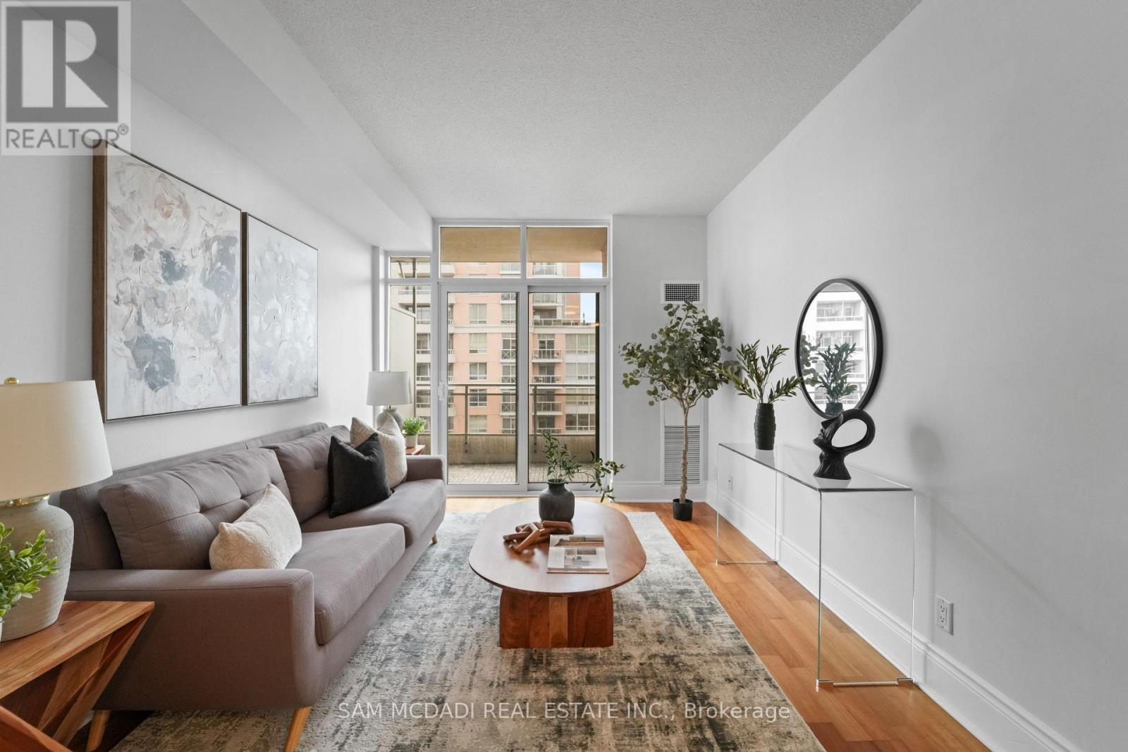 2002 - 5229 Dundas Street W, Toronto, Ontario  M9B 6L9 - Photo 10 - W12674050