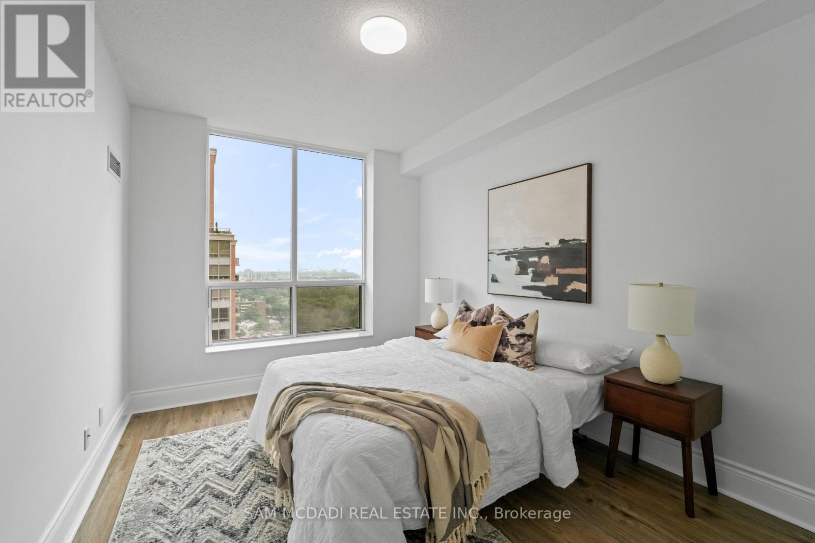 2002 - 5229 Dundas Street W, Toronto, Ontario  M9B 6L9 - Photo 13 - W12674050