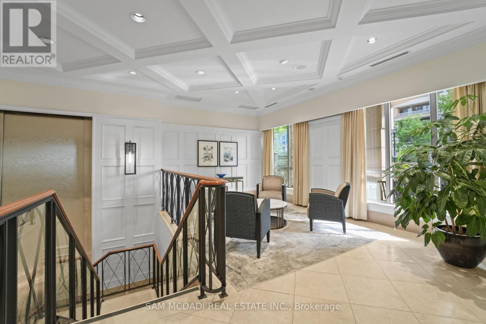 2002 - 5229 Dundas Street W, Toronto, Ontario  M9B 6L9 - Photo 18 - W12674050