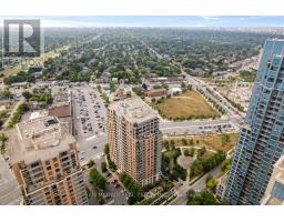 2002 - 5229 DUNDAS STREET W, Toronto, Ontario