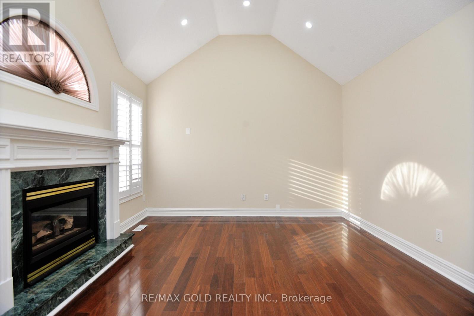 46 Mint Leaf Boulevard, Brampton, Ontario  L6Z 3B7 - Photo 12 - W12674058