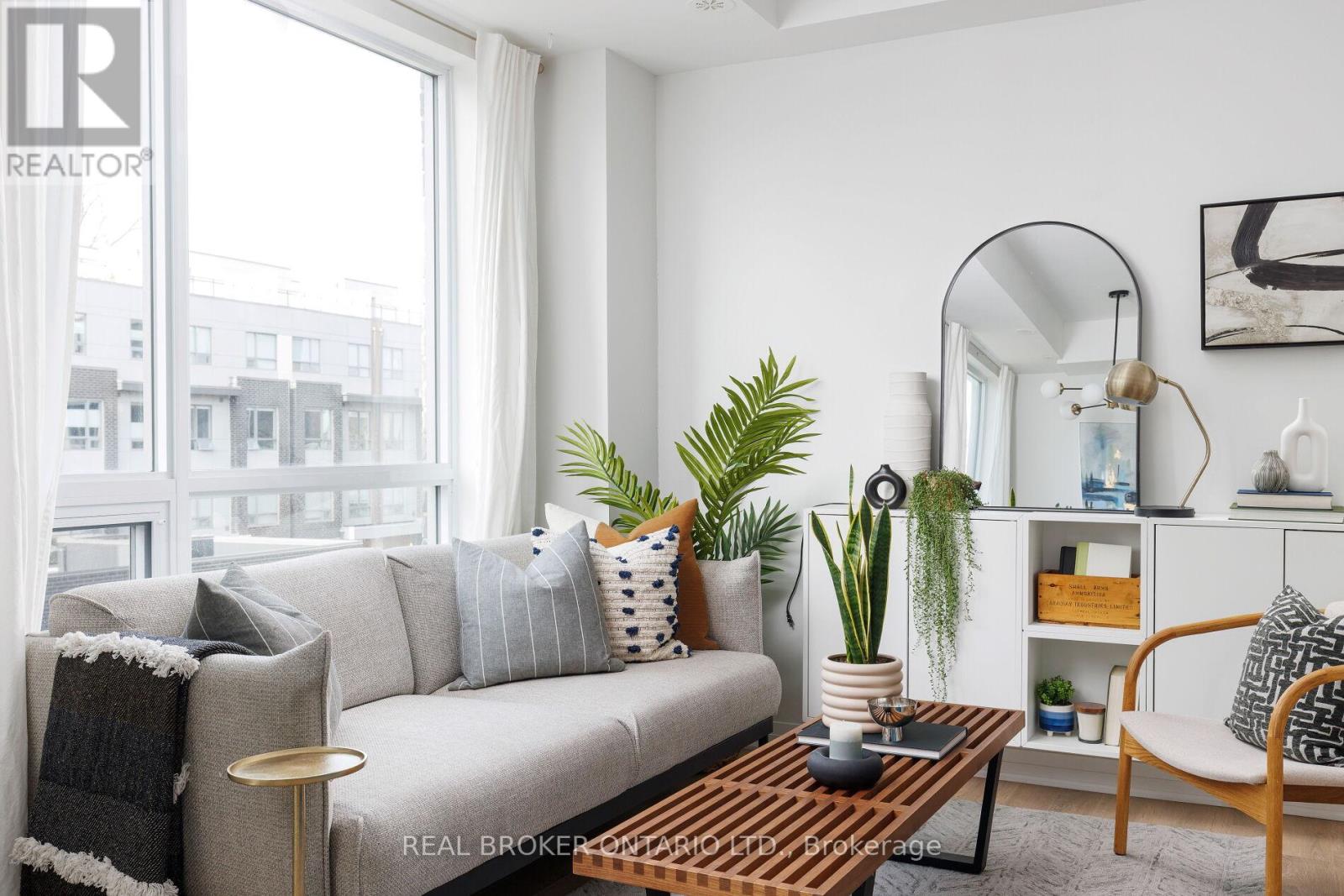 20 - 1238 Cawthra Road, Mississauga (Mineola), Ontario  L5G 0B6 - Photo 6 - W12674084