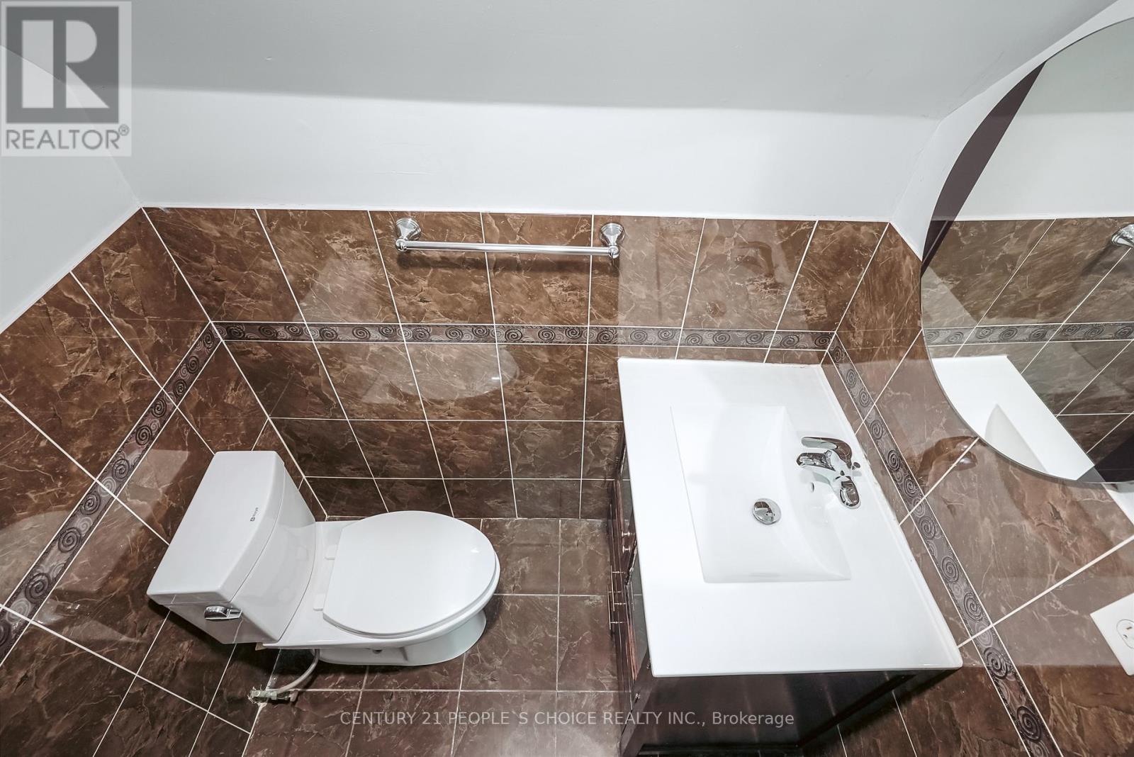 81 Pauline Avenue, Toronto (Dovercourt-Wallace Emerson-Junction), Ontario  M6H 3M7 - Photo 24 - W12674122