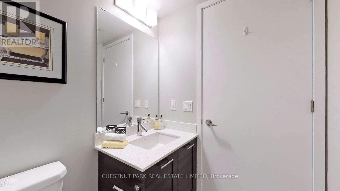 2002 - 2220 Lake Shore Boulevard W, Toronto, Ontario  M8V 0C1 - Photo 14 - W12674164