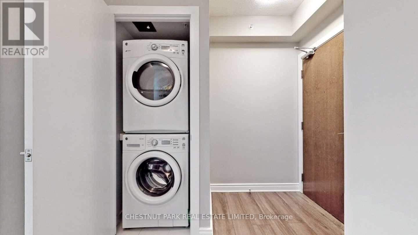 2002 - 2220 Lake Shore Boulevard W, Toronto, Ontario  M8V 0C1 - Photo 19 - W12674164