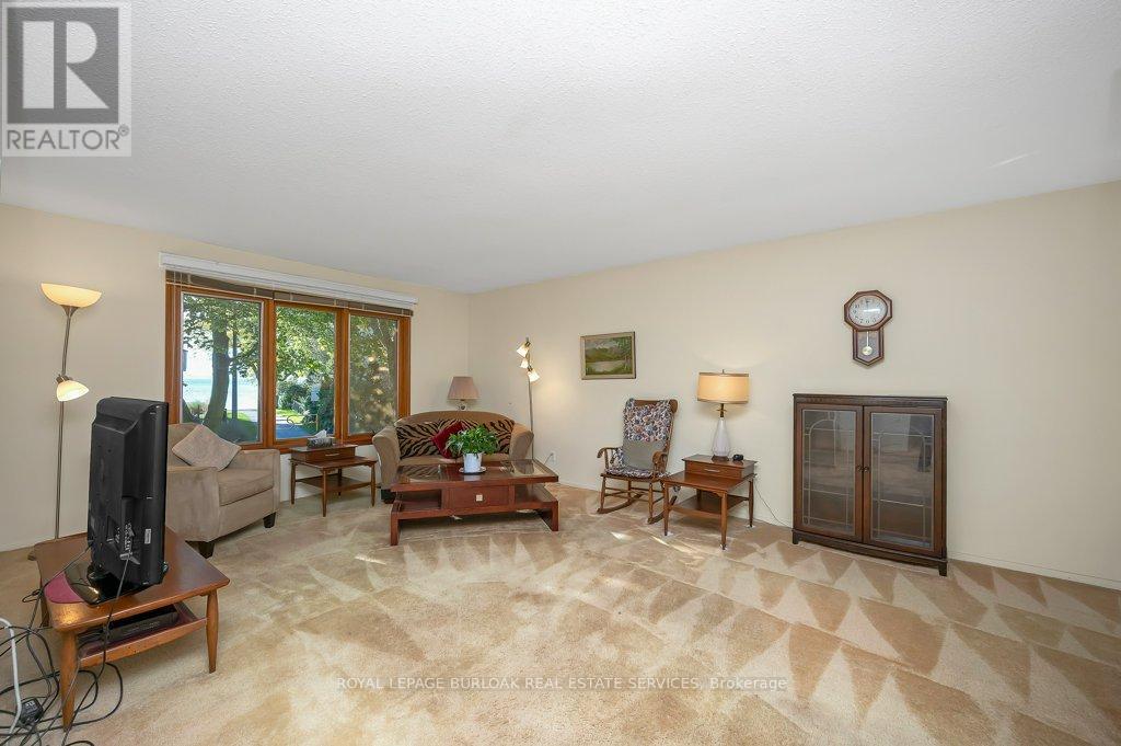 2063 Waters Edge Drive, Oakville (Br Bronte), Ontario  L6L 1A3 - Photo 16 - W12674170