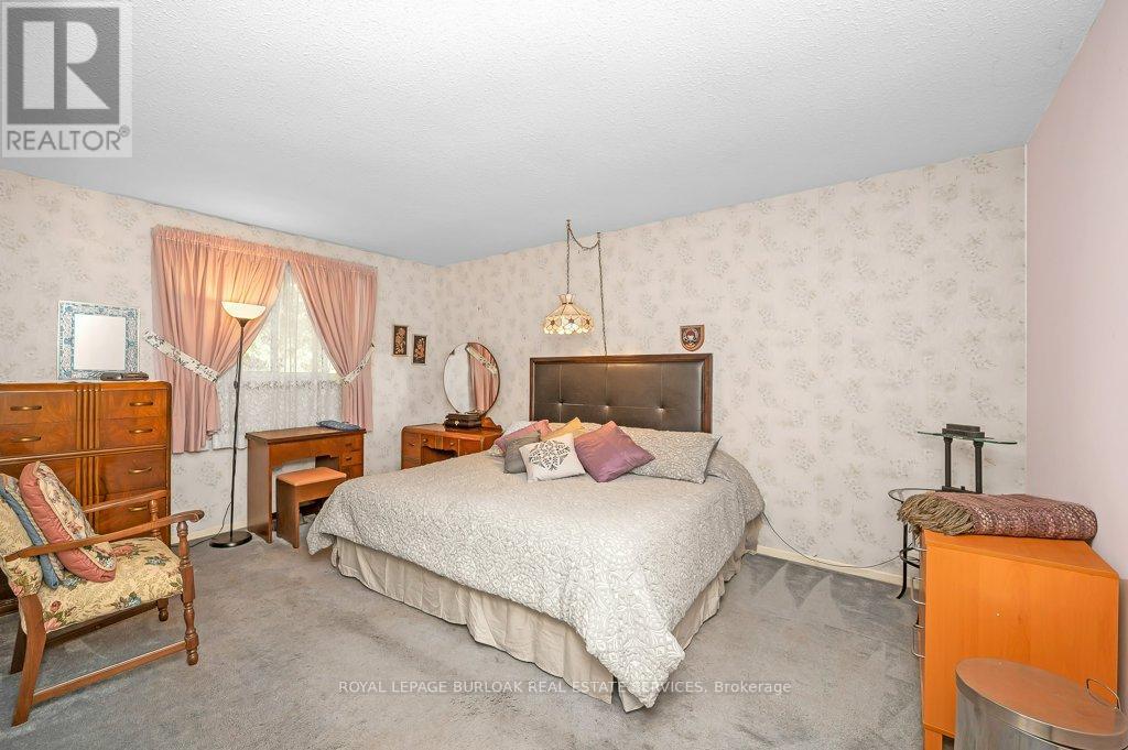 2063 Waters Edge Drive, Oakville (Br Bronte), Ontario  L6L 1A3 - Photo 22 - W12674170