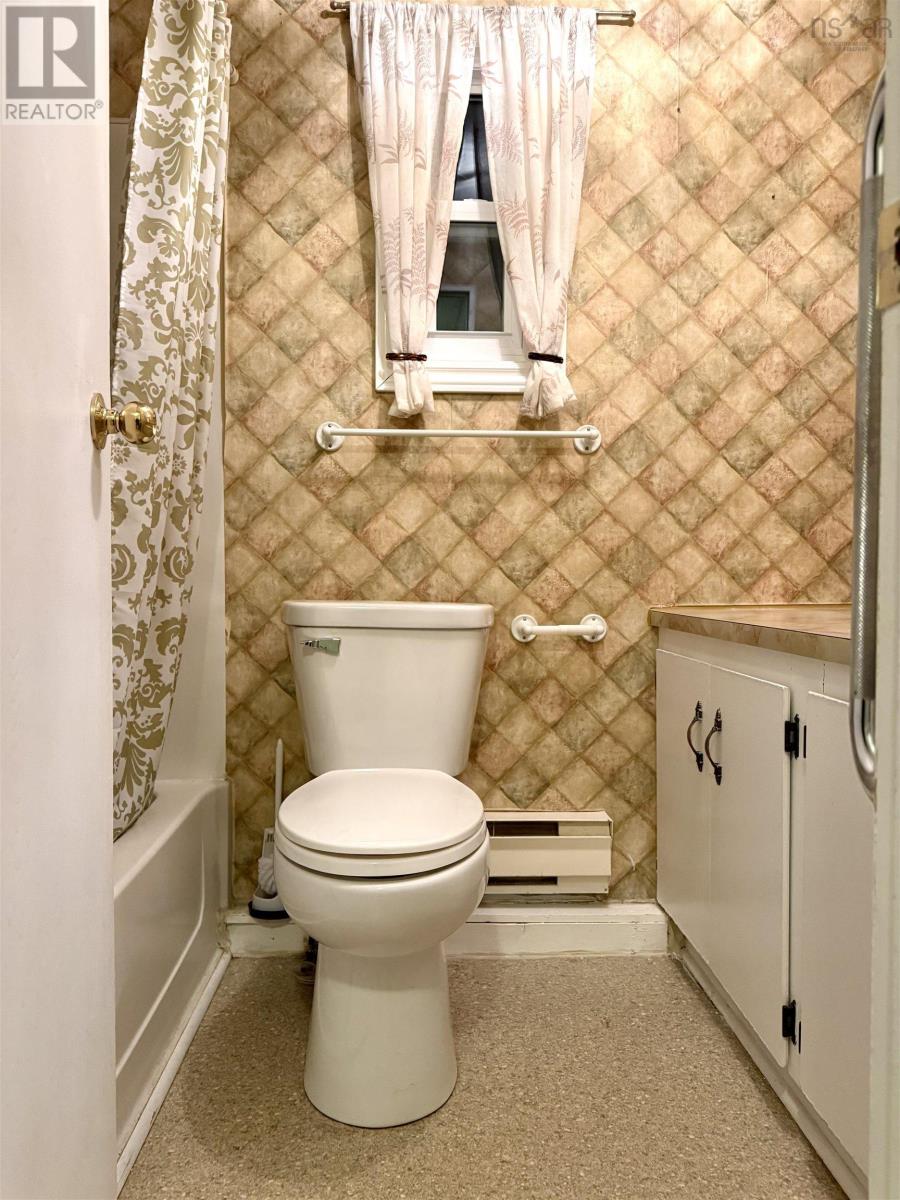 17 Brentwood Estates, Amherst, Nova Scotia  B4H 4G5 - Photo 21 - 202600279