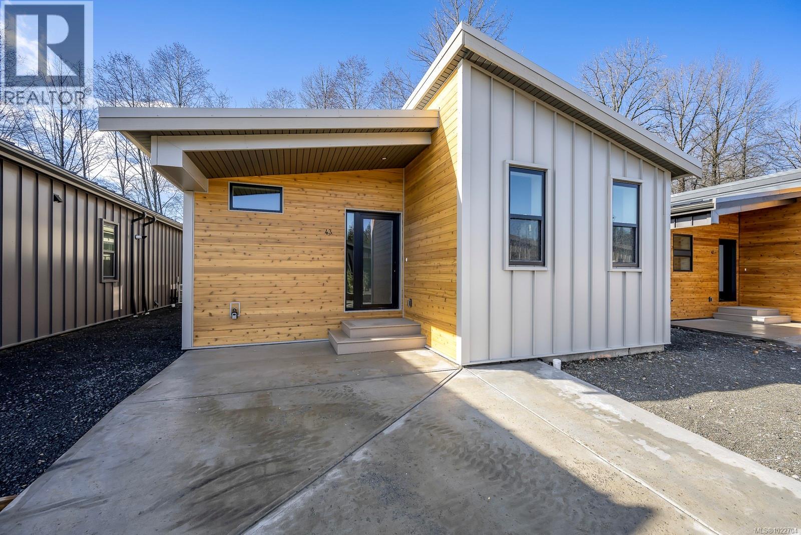 43 3025 Royston Rd, Cumberland, British Columbia