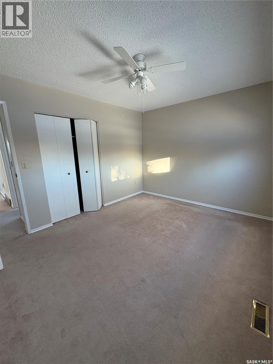 112 2nd Avenue E, Kelvington, Saskatchewan  S0A 1W0 - Photo 12 - SK026398