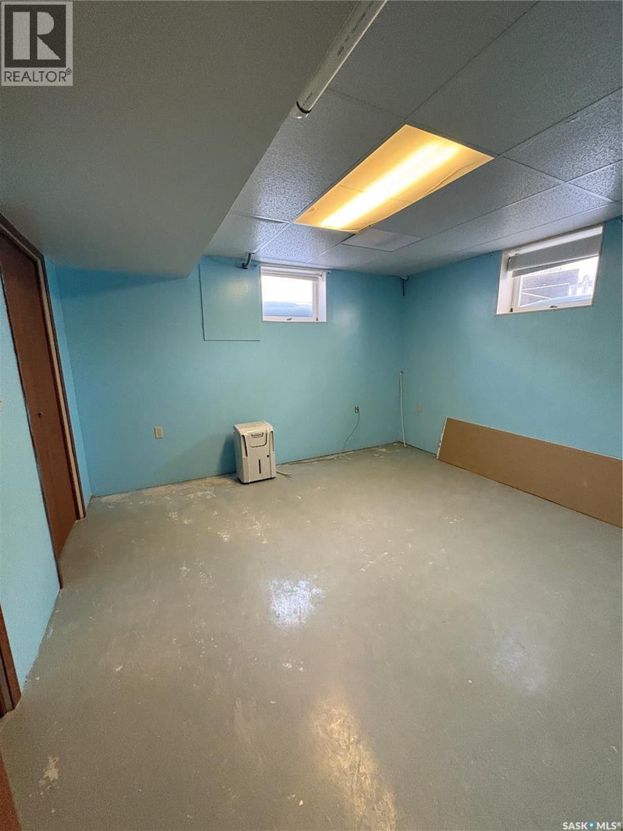 112 2nd Avenue E, Kelvington, Saskatchewan  S0A 1W0 - Photo 20 - SK026398