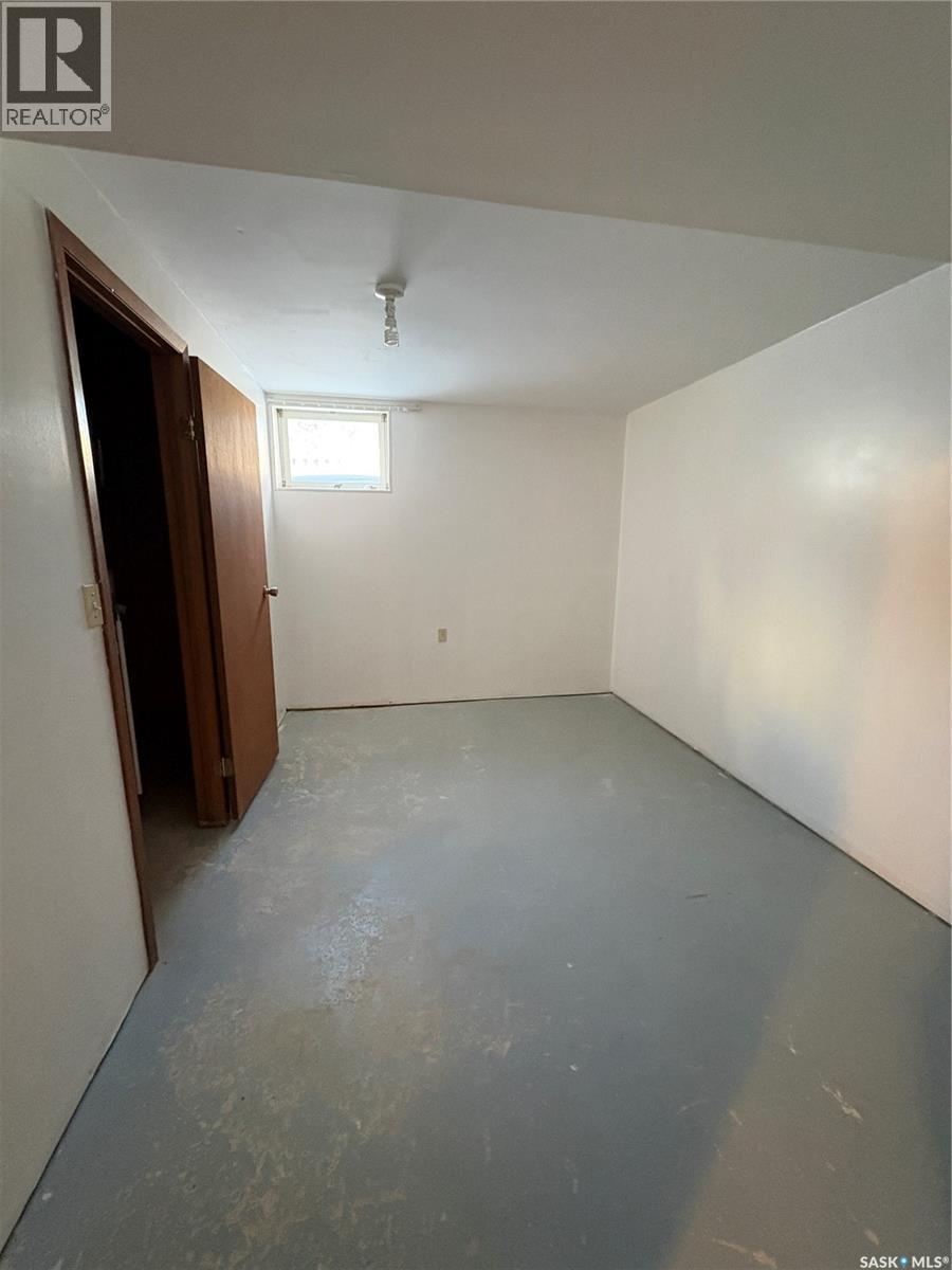 112 2nd Avenue E, Kelvington, Saskatchewan  S0A 1W0 - Photo 22 - SK026398