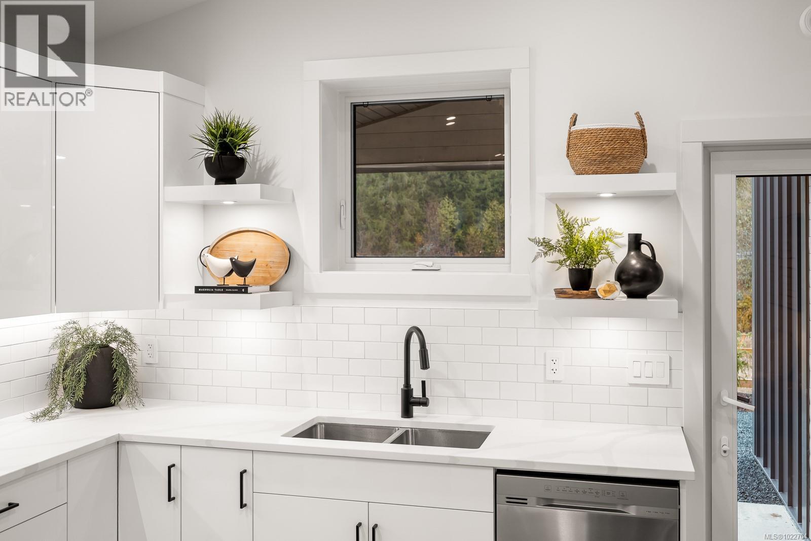 43 3025 Royston Rd, Cumberland, British Columbia V0R 1S0 - Photo 21 - 1022704