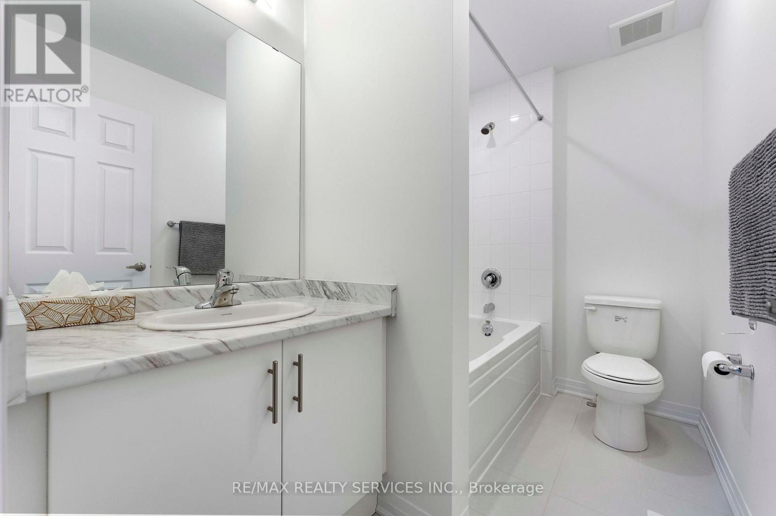 137 Gillespie Drive, Brantford, Ontario  N3T 0K8 - Photo 18 - X12674108