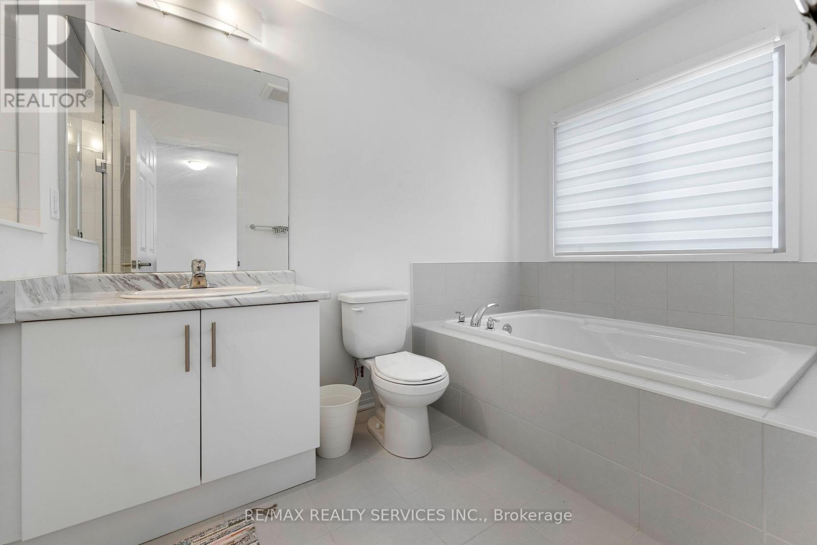 137 Gillespie Drive, Brantford, Ontario  N3T 0K8 - Photo 22 - X12674108