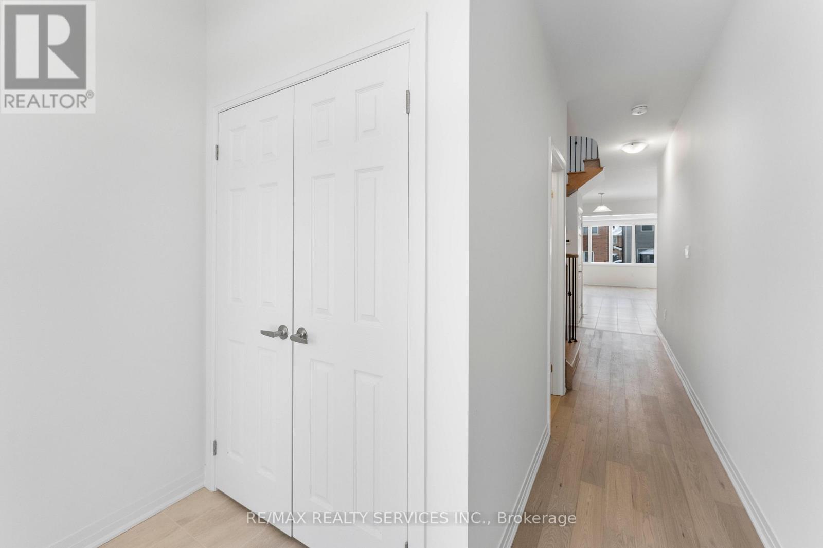 137 Gillespie Drive, Brantford, Ontario  N3T 0K8 - Photo 4 - X12674108