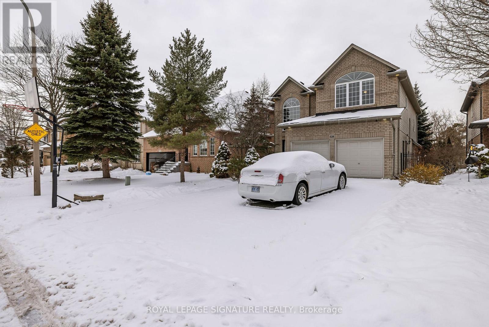 68 Southcreek Drive, Hamilton, Ontario  L9K 1M2 - Photo 2 - X12674116