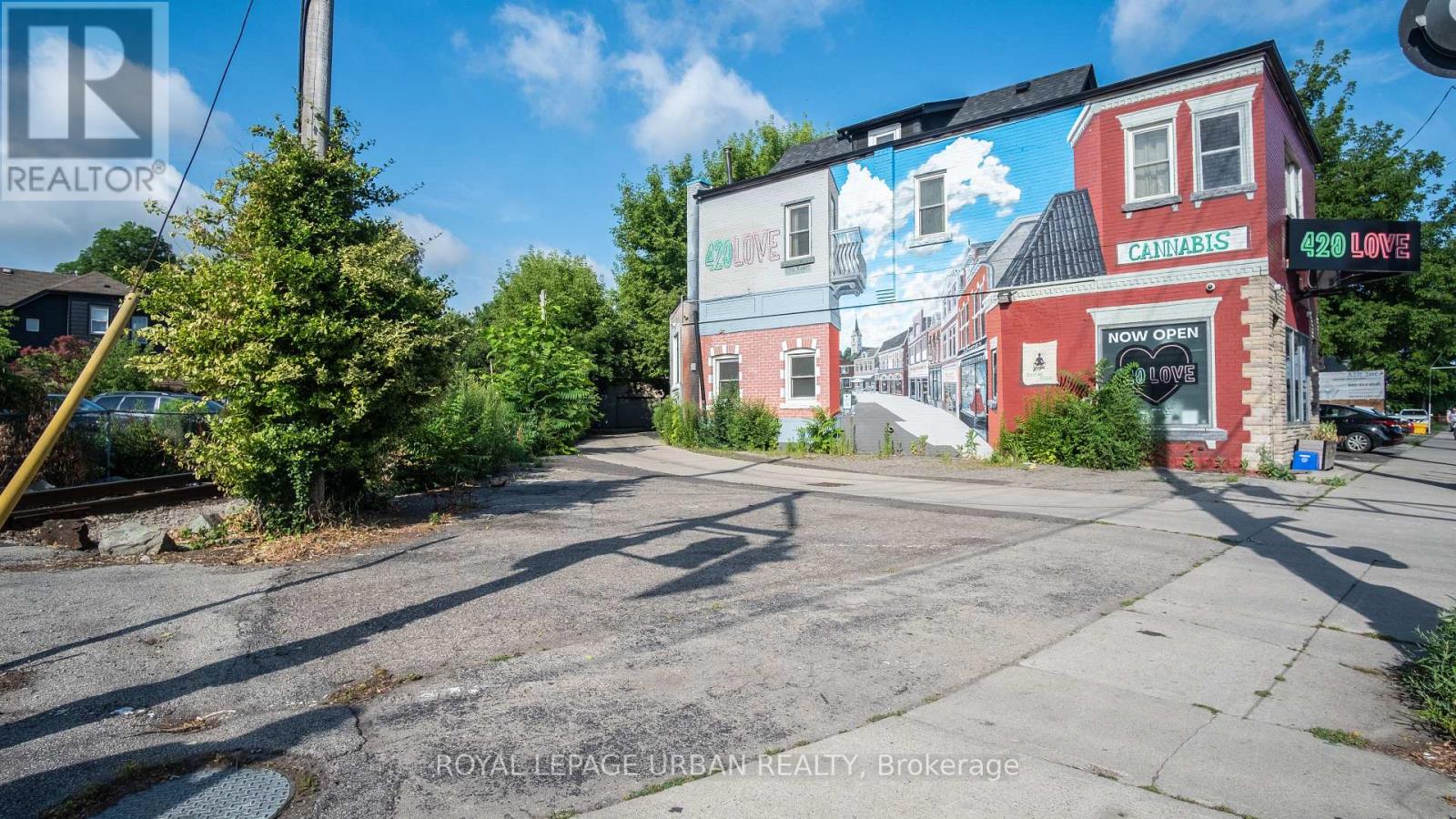 976 Main Street E, Hamilton, Ontario  L8M 1M8 - Photo 5 - X12674140