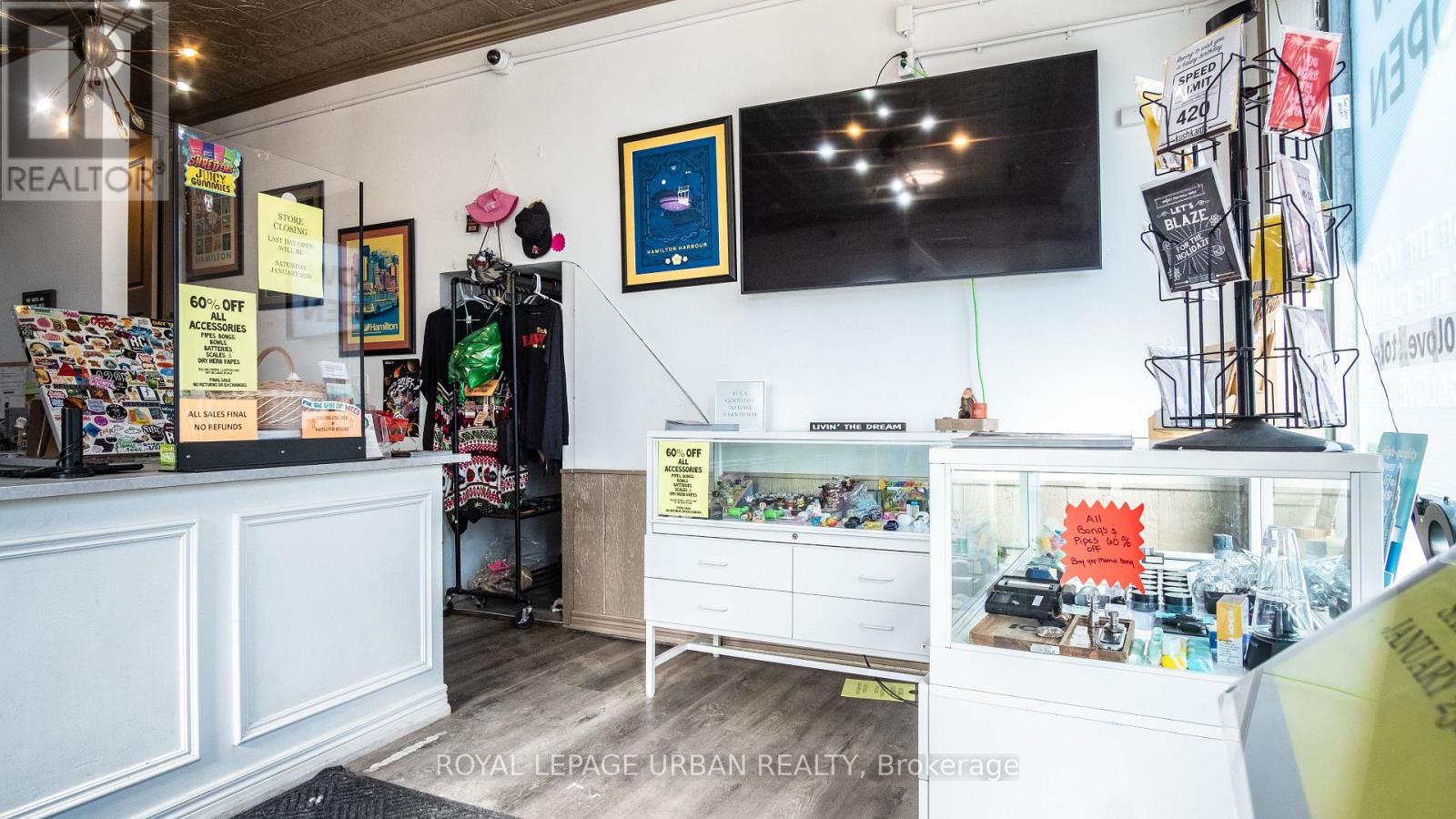 976 Main Street E, Hamilton, Ontario  L8M 1M8 - Photo 9 - X12674140