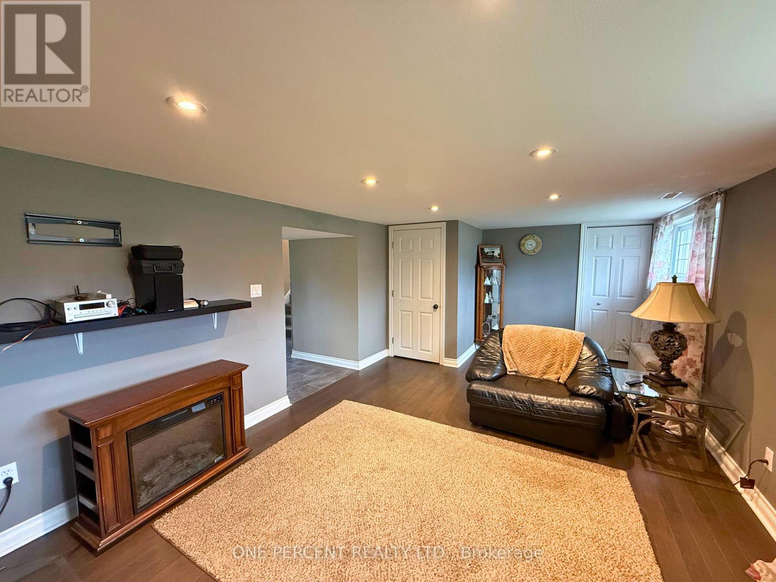 978 Ferndale Avenue, Fort Erie (Crescent Park), Ontario  L2A 5S8 - Photo 16 - X12674168