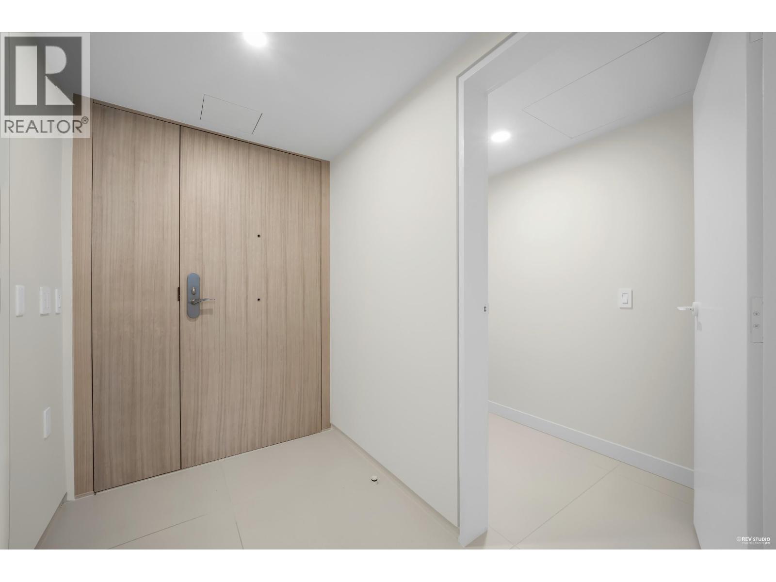 2207 1033 Nelson Street, Vancouver, British Columbia V6E 0E5 - Photo 18 - R3076764