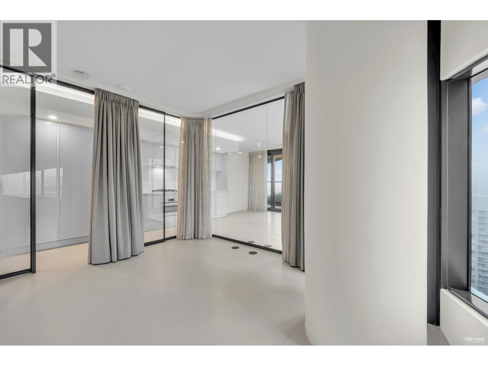 2207 1033 Nelson Street, Vancouver, British Columbia V6E 0E5 - Photo 11 - R3076764