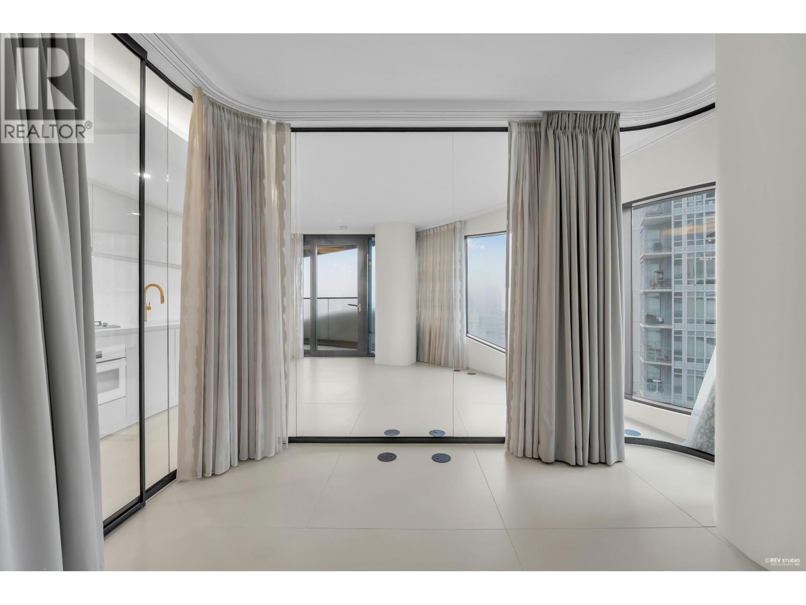 2207 1033 Nelson Street, Vancouver, British Columbia V6E 0E5 - Photo 12 - R3076764