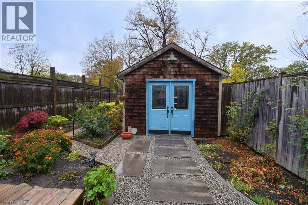 206 East 8th Street, Hamilton, Ontario  L9A 3L8 - Photo 6 - 40784229