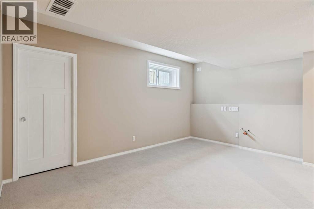 2208 Sirocco Drive Sw, Calgary, Alberta  T3H 2T9 - Photo 41 - A2275448