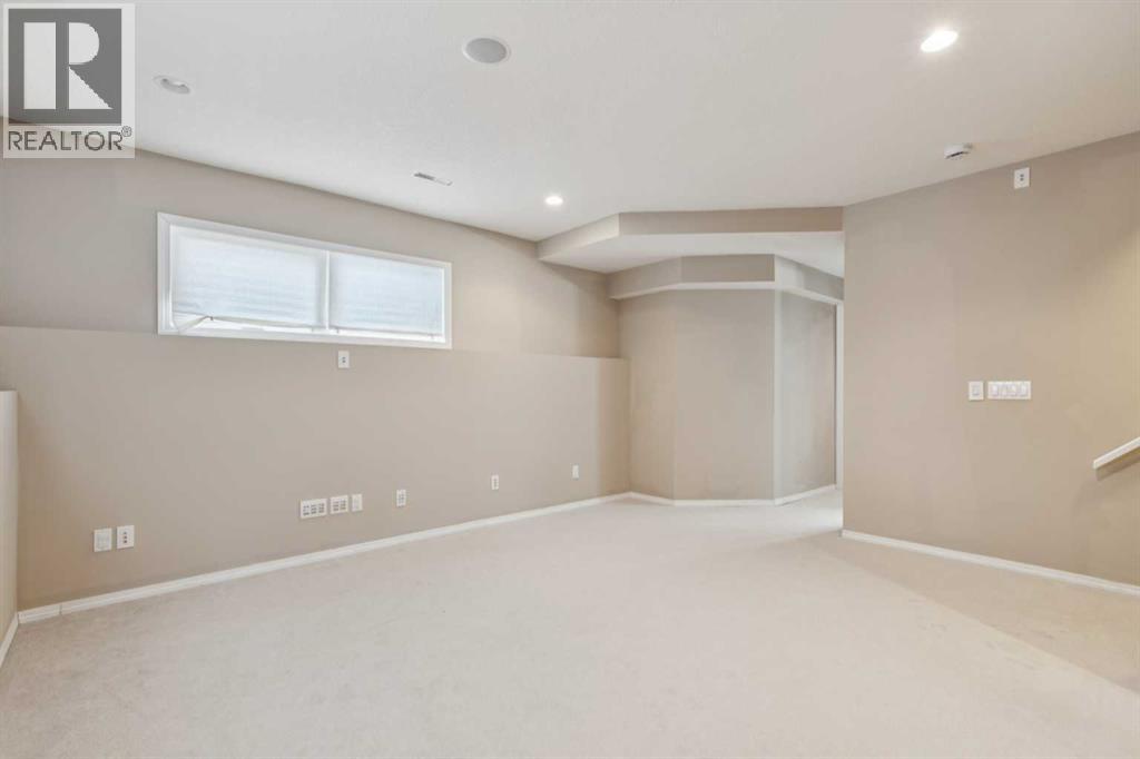 2208 Sirocco Drive Sw, Calgary, Alberta  T3H 2T9 - Photo 37 - A2275448
