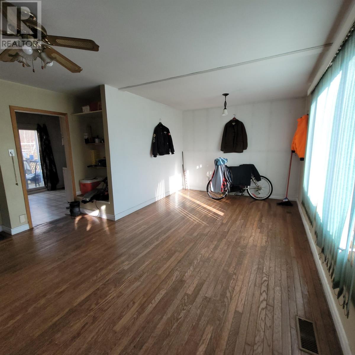 27 Warbler Drive, Manitouwadge, Ontario  P0T 2C0 - Photo 4 - TB253389