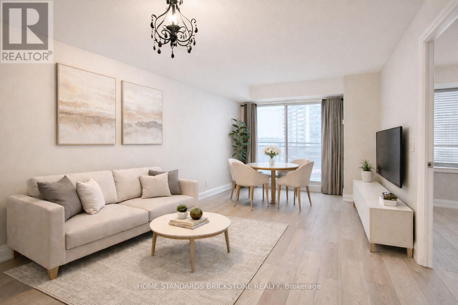 603 - 1070 Sheppard Avenue W, Toronto, Ontario  M3J 0G8 - Photo 1 - W12596504