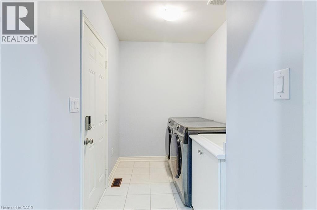 300 Skinner Road Unit# Upper, Hamilton, Ontario  L8B 1X2 - Photo 46 - 40796387