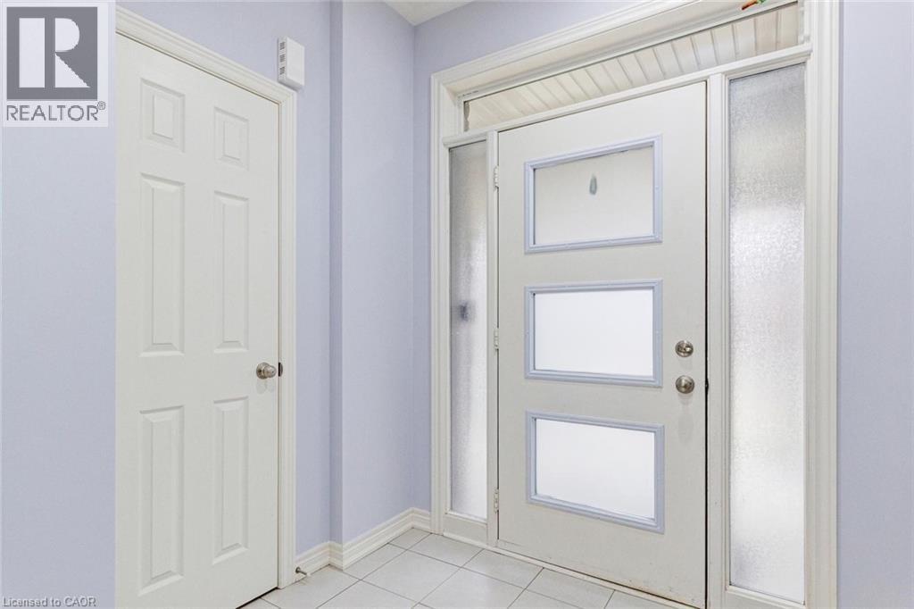 300 Skinner Road Unit# Upper, Hamilton, Ontario  L8B 1X2 - Photo 7 - 40796387