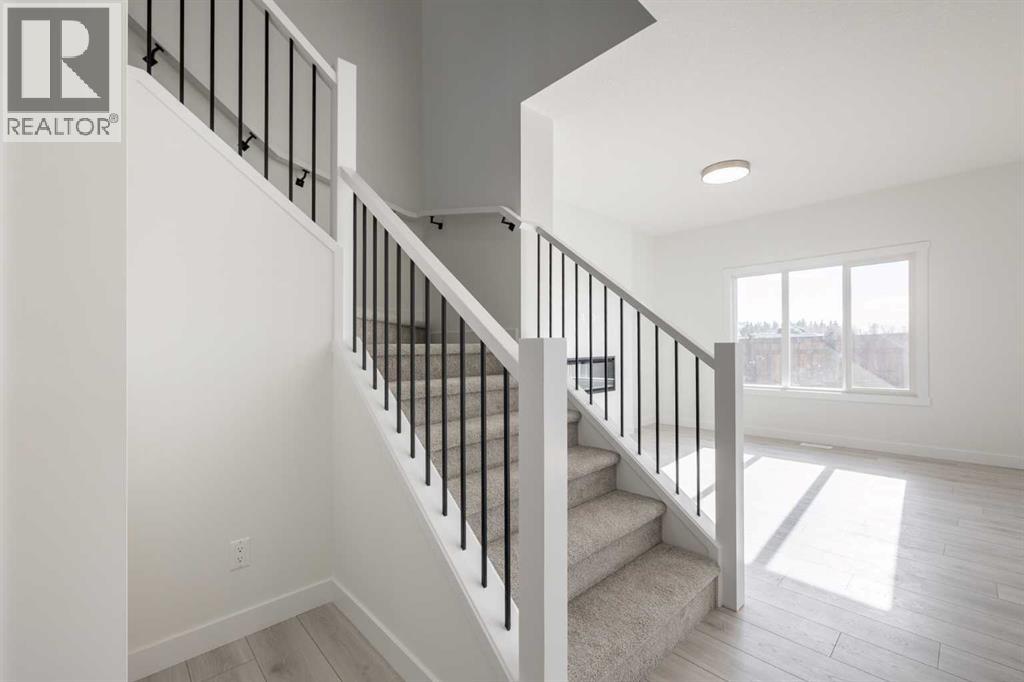 89 Sora Gardens Se, Calgary, Alberta  T2A 7Y2 - Photo 8 - A2273760