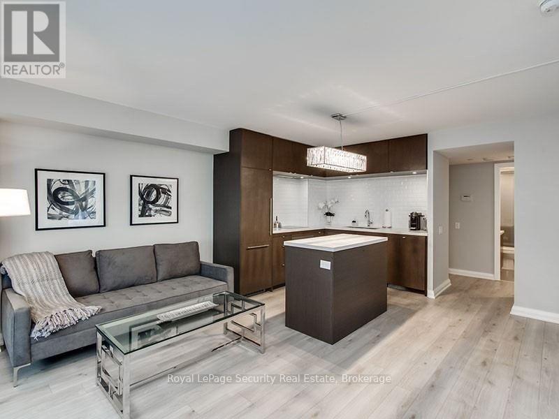 2113 - 155 Yorkville Avenue, Toronto, Ontario  M5R 1C4 - Photo 5 - C12674264