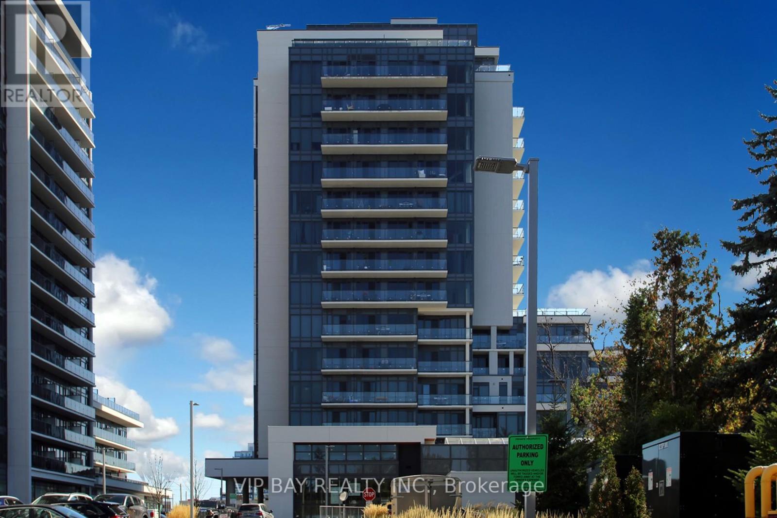 1608 - 9618 Yonge Street, Richmond Hill, Ontario  L4C 0X5 - Photo 1 - N12674276