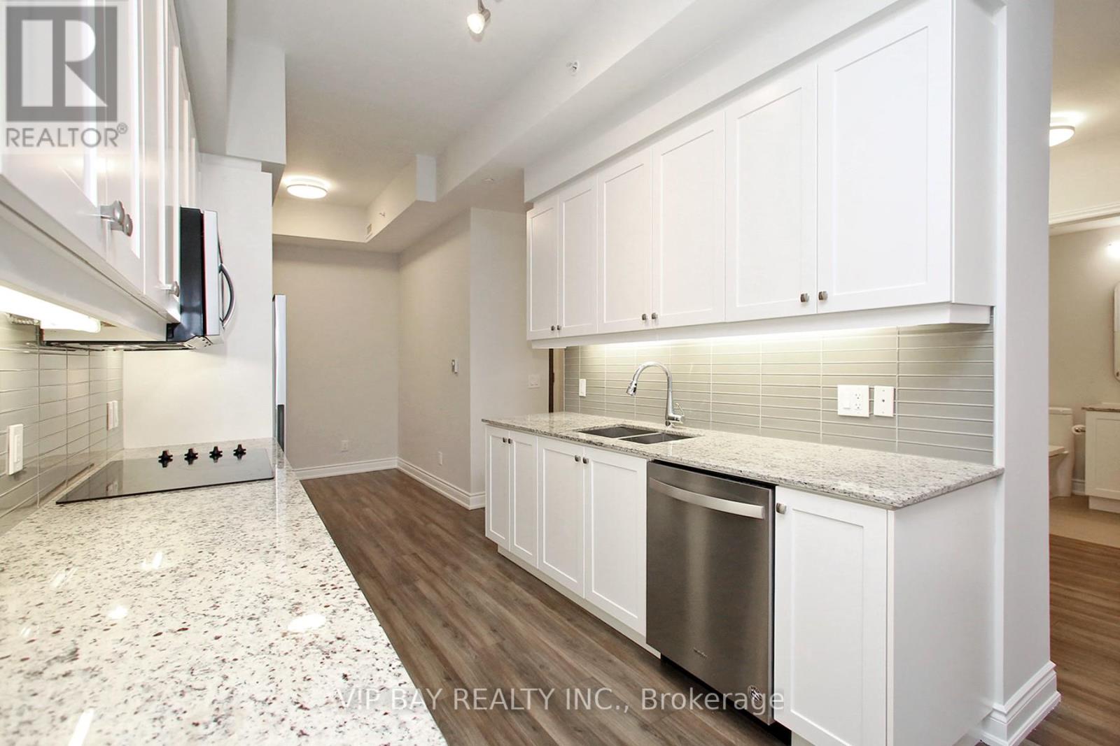 1608 - 9618 Yonge Street, Richmond Hill, Ontario  L4C 0X5 - Photo 11 - N12674276