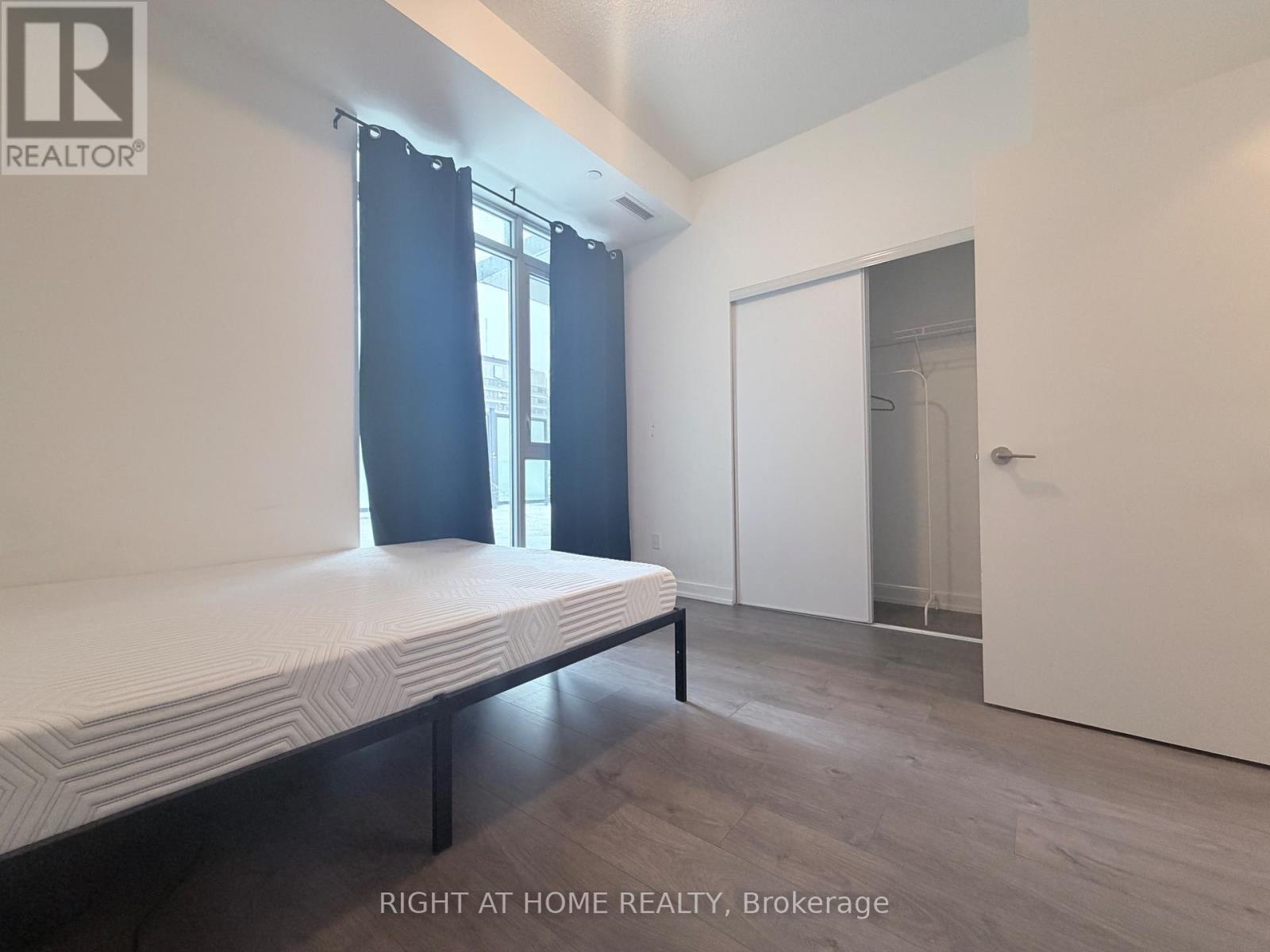 218 - 55 Duke Street W, Kitchener, Ontario  N2H 0B4 - Photo 27 - X12499602